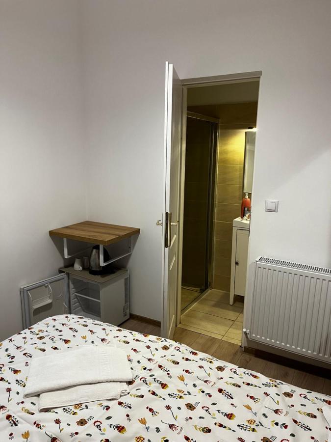 Mira Duo Room Brasov Bagian luar foto
