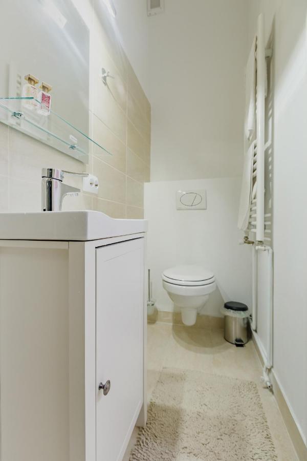 Mira Duo Room Brasov Bagian luar foto