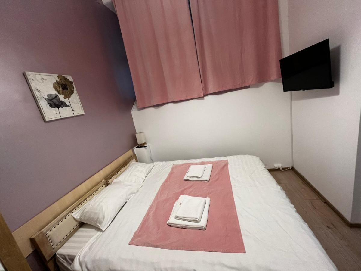 Mira Duo Room Brasov Bagian luar foto